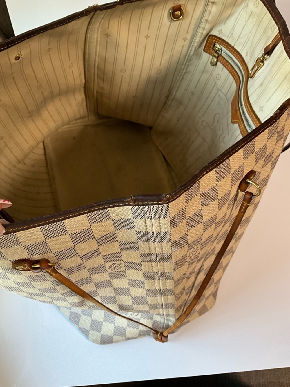 Louis Vuitton Damier Azur Neverfull GM - Picture 7 of 16
